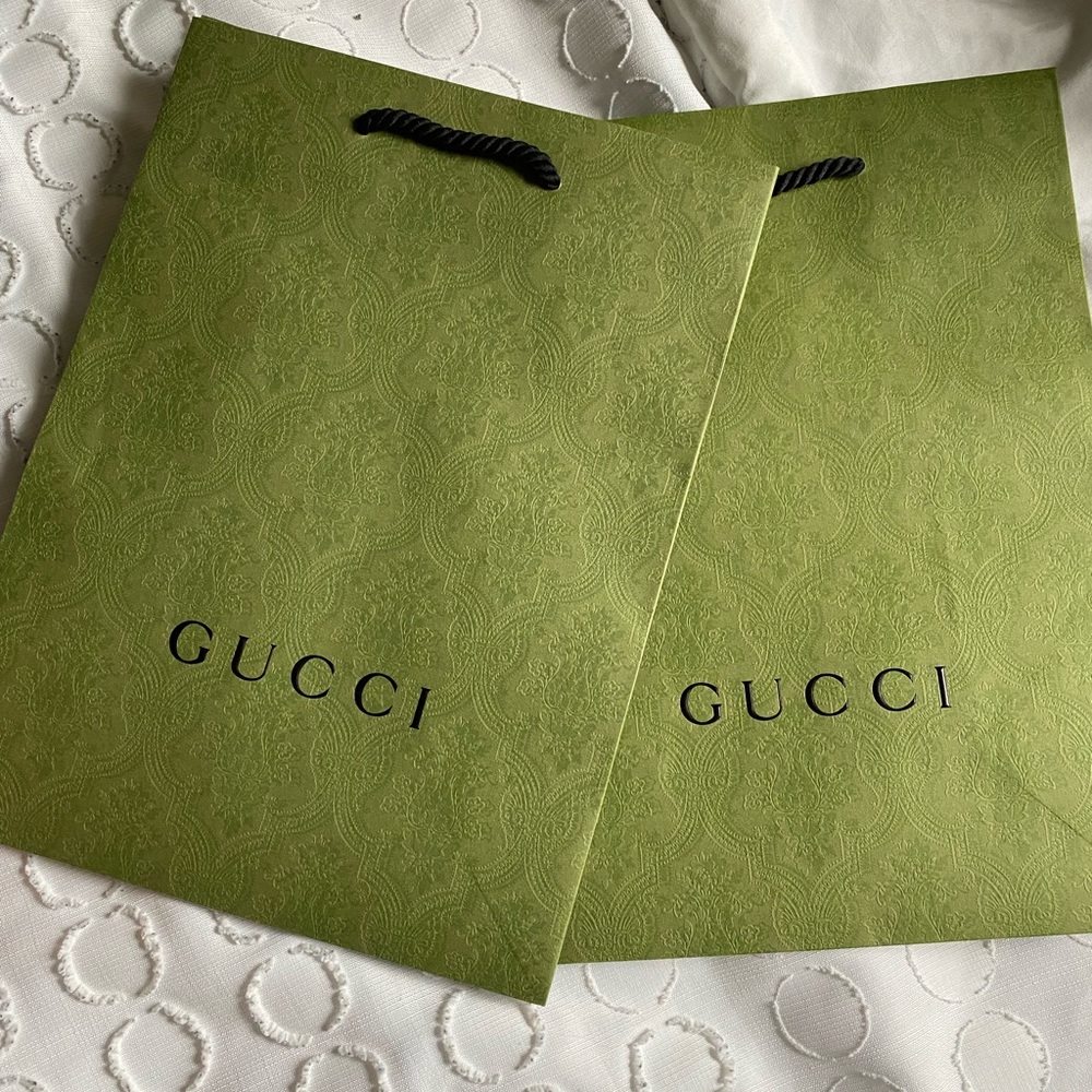 GUCCI shopping bags